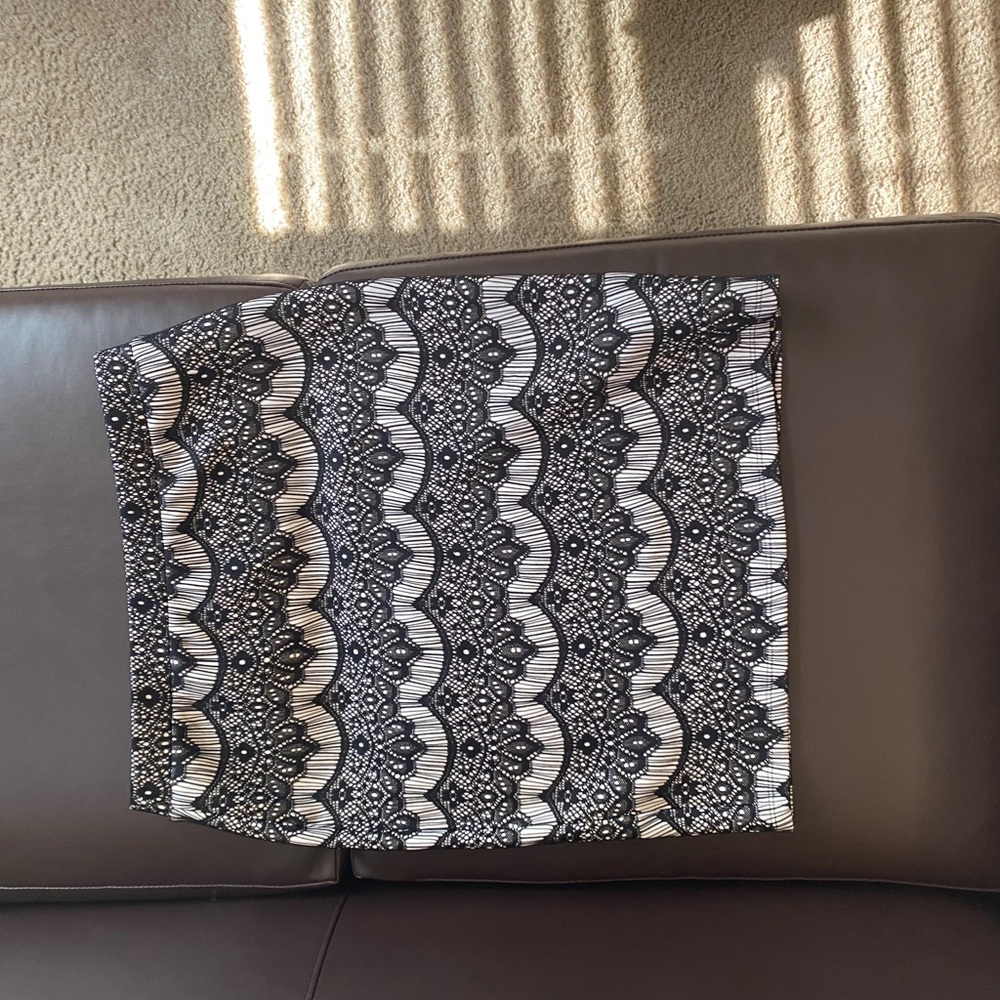 Patterned skirt
